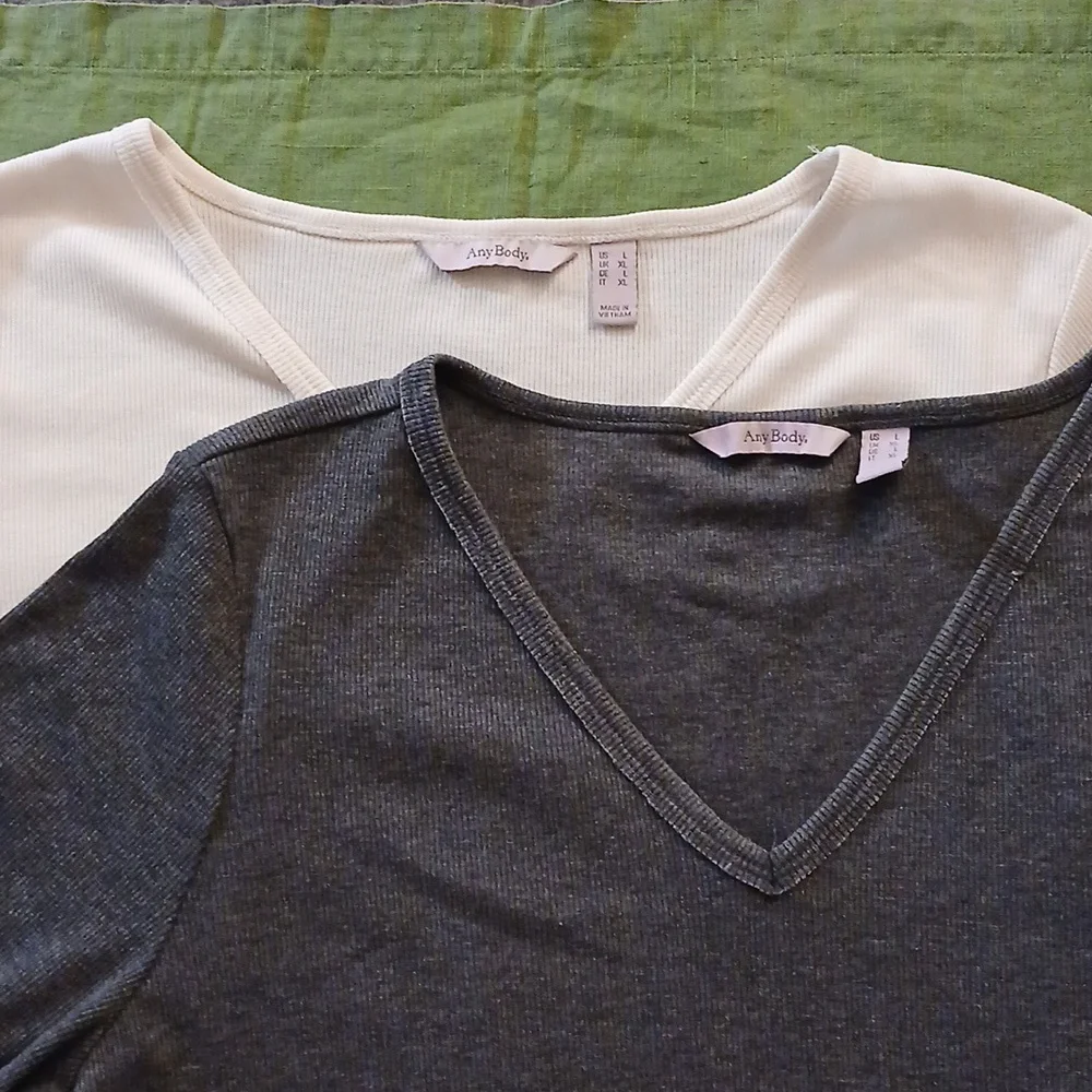AnyBody Gray and White Tops Set - Picture 2 of 9